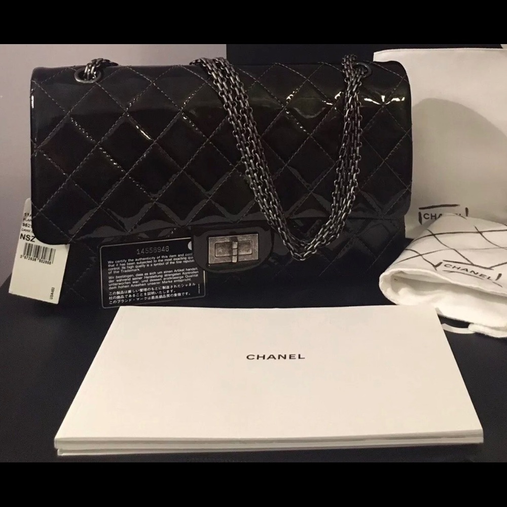 CHANEL 2.55 REISSUE,NWT,PATENTLEATHER,FULL SET